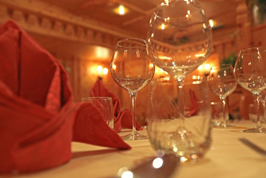 Hotel Laurin Canazei Buitenkant foto